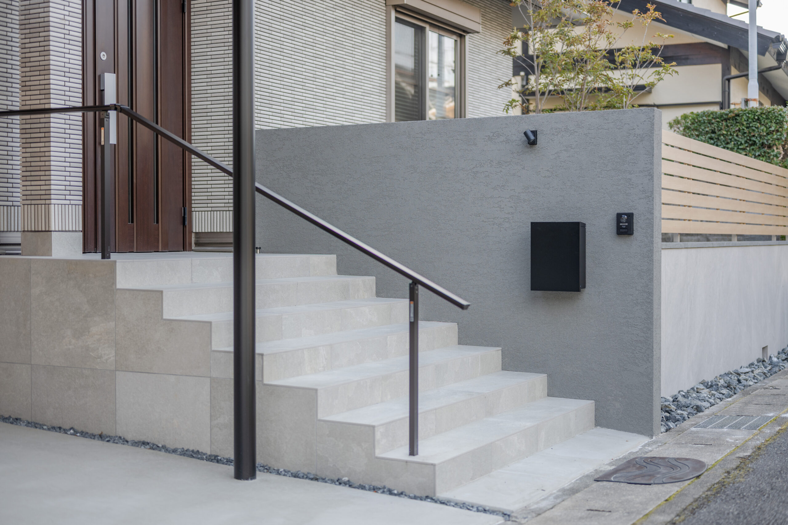 大阪府　外構リノベーションで叶える上質な庭空間