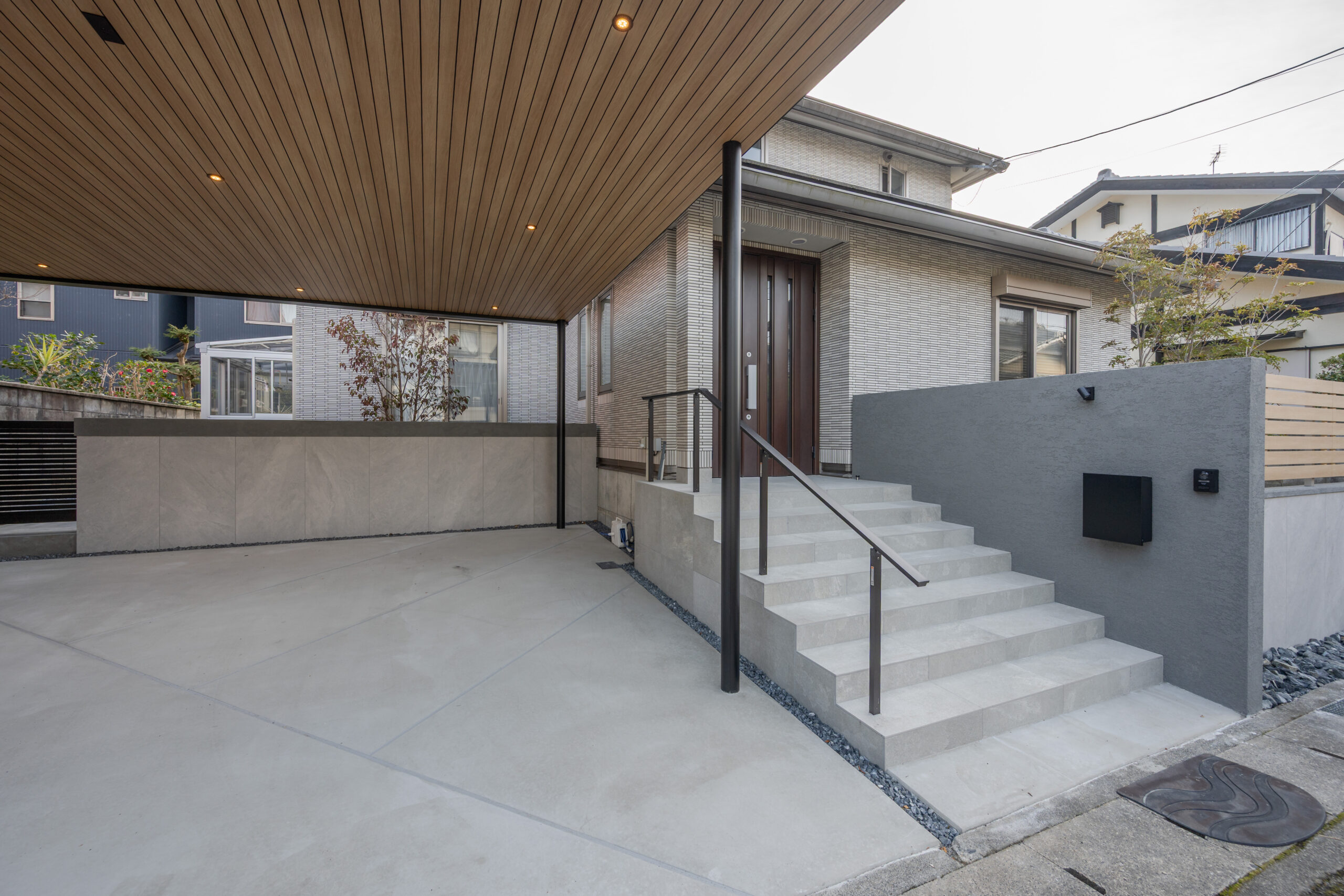 大阪府　外構リノベーションで叶える上質な庭空間