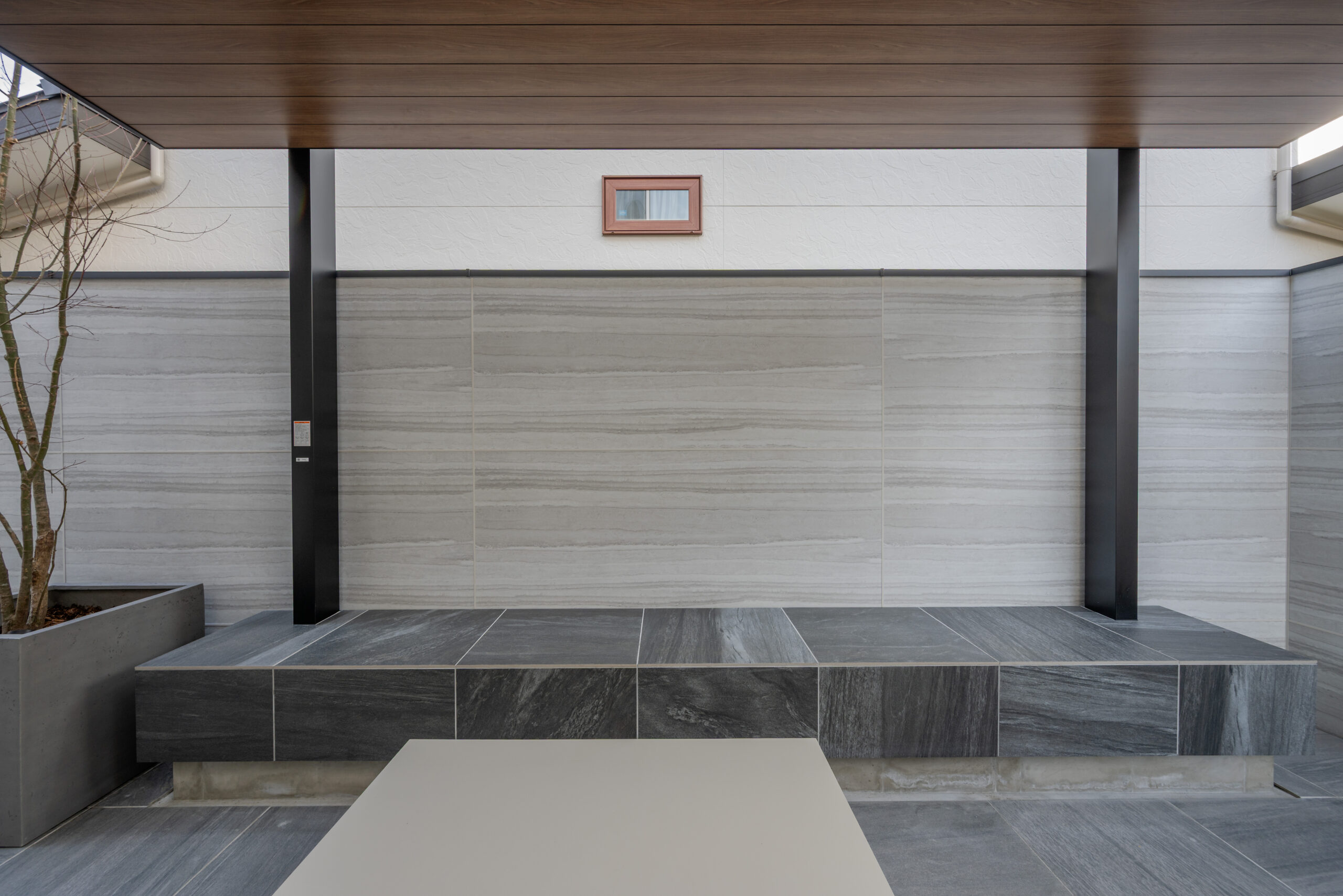 大阪府　外構リノベーションで叶える上質な庭空間