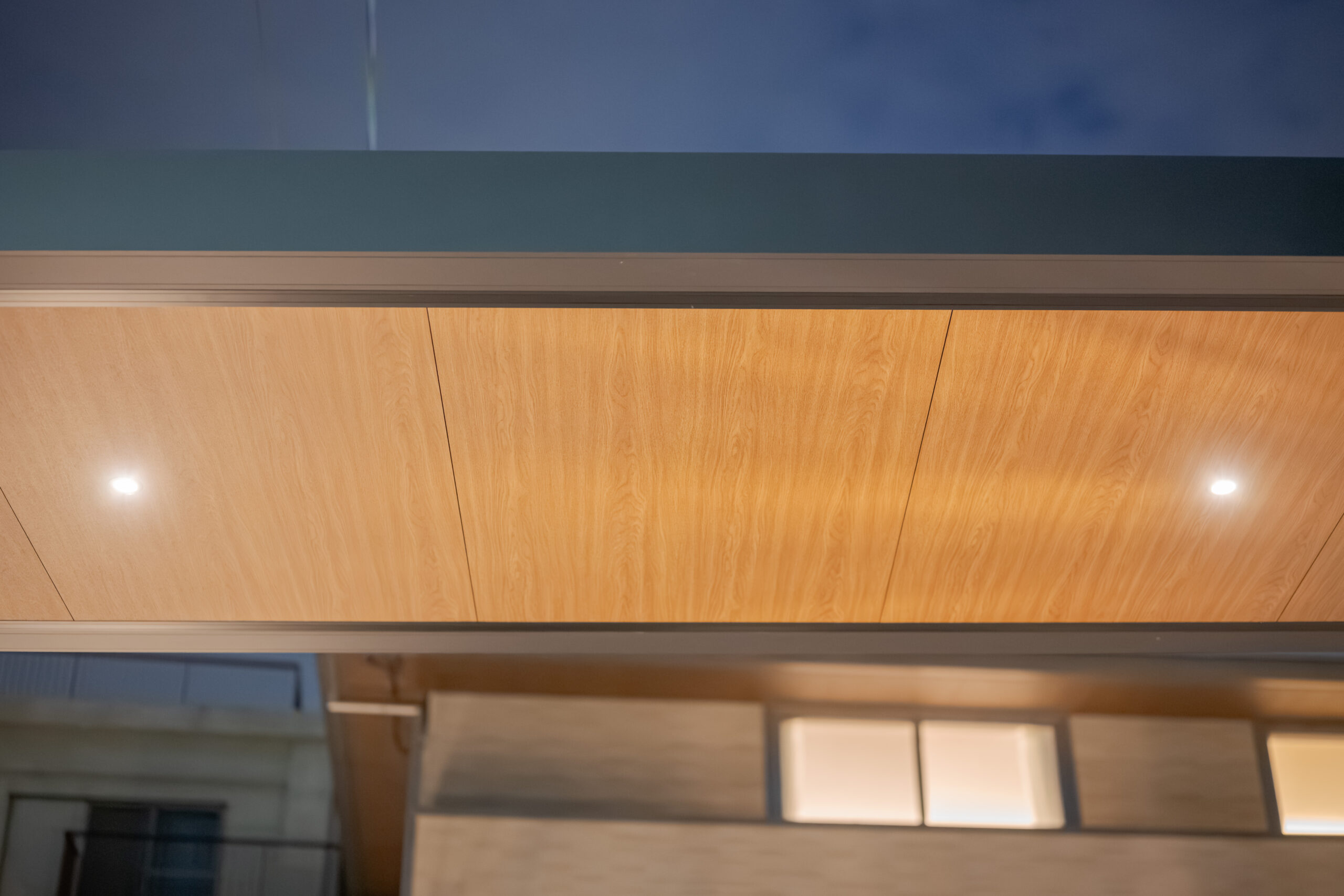 兵庫県　光をまとう、邸宅のエクステリアデザイン。—静かに品格が宿る外構美—